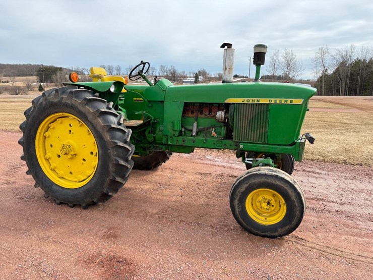 john-deere-4020-image-3