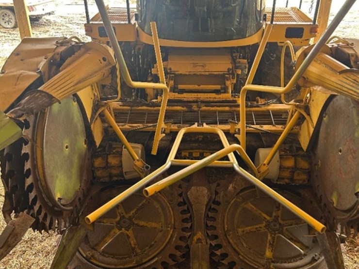 #7579-•-2003-new-holland-fx68-chopper-(snover)-image-5