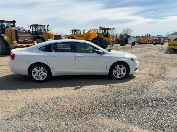 2015-chevrolet-impala-ls-automobile-image-6