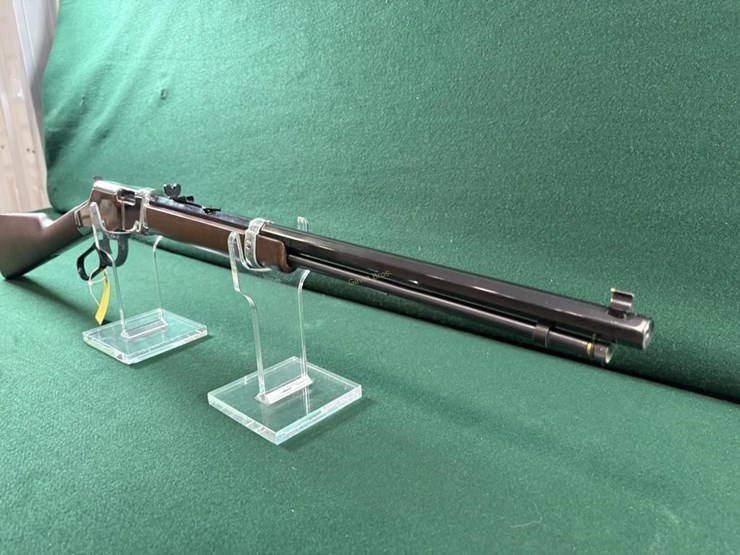 henry-mdl.h004sv-17-hmr-rifle-image-7