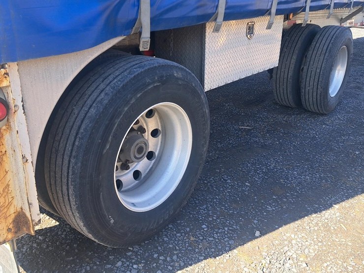 #131-•-2005-reitnourer-curtain-trailer-image-42