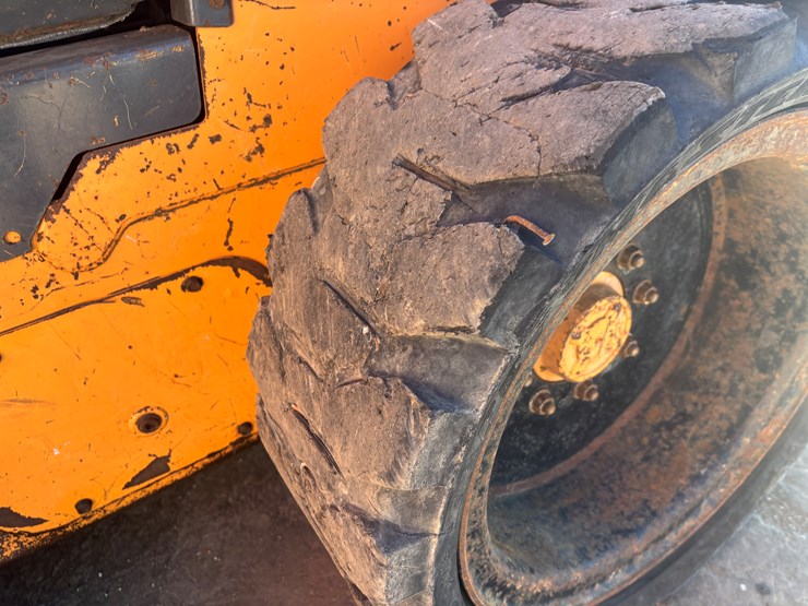 2011-case-sr220-image-51