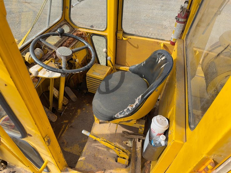 1975-clark-175b-image-22