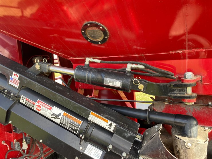 2023-patriot-345c-seed-tender-image-21