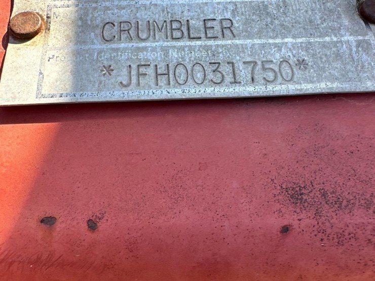 case-ih-crumbler-image-6