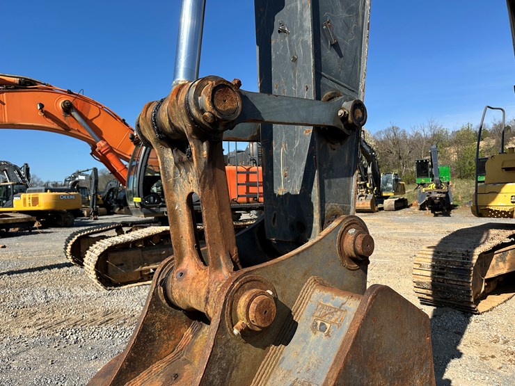 2009-deere-350d-lc-image-25