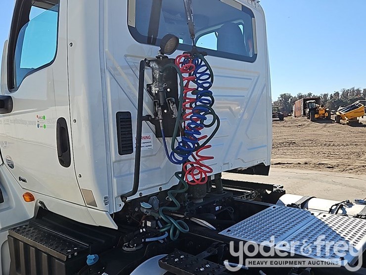 2018-international-lt-image-20