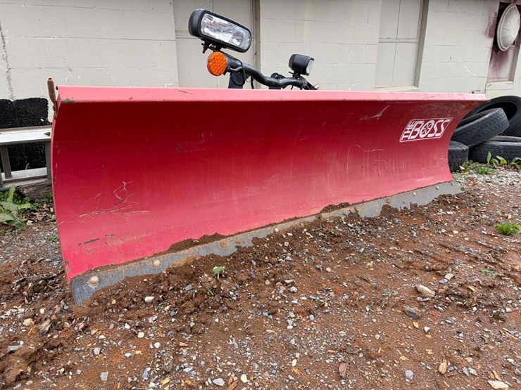 8'-boss-snow-plow-image-4