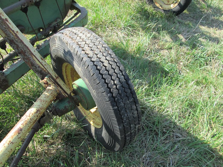 john-deere-10-image-9
