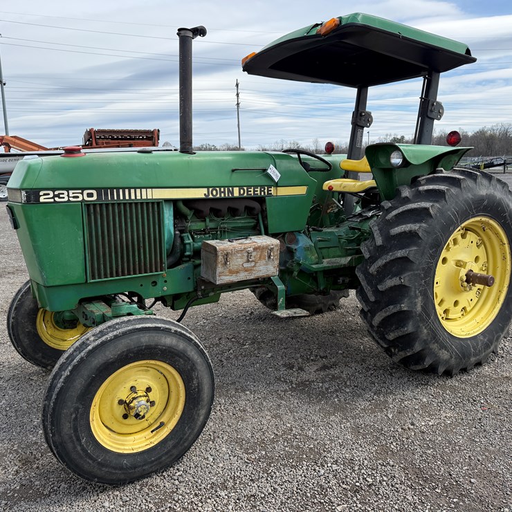JOHN DEERE 2350