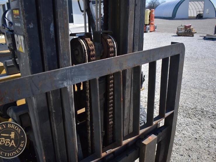 1995-caterpillar-dp40-image-20