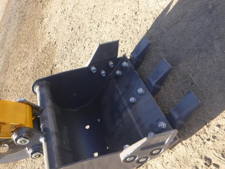 2025-sdlanch-sdle18p-hydraulic-excavator-image-9