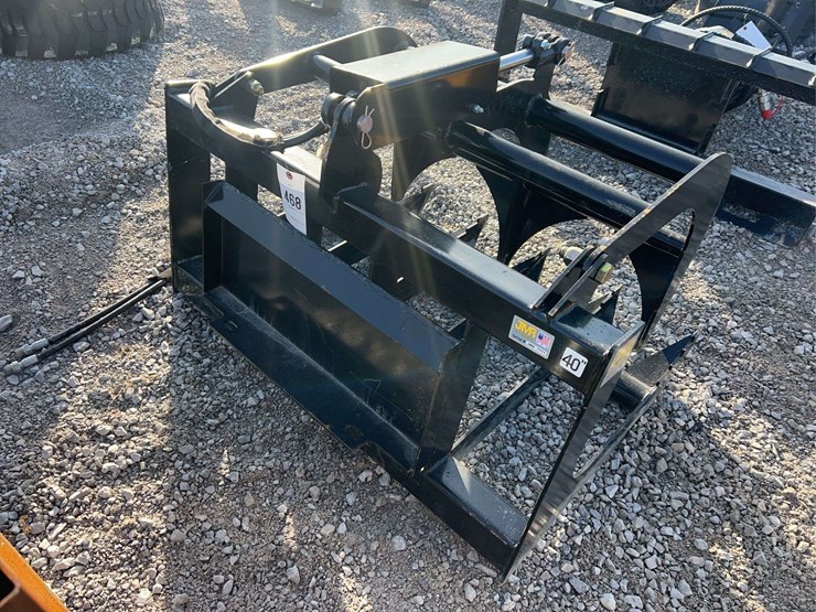 new-jmr-40"-mini-skidsteer-grapple.-image-1