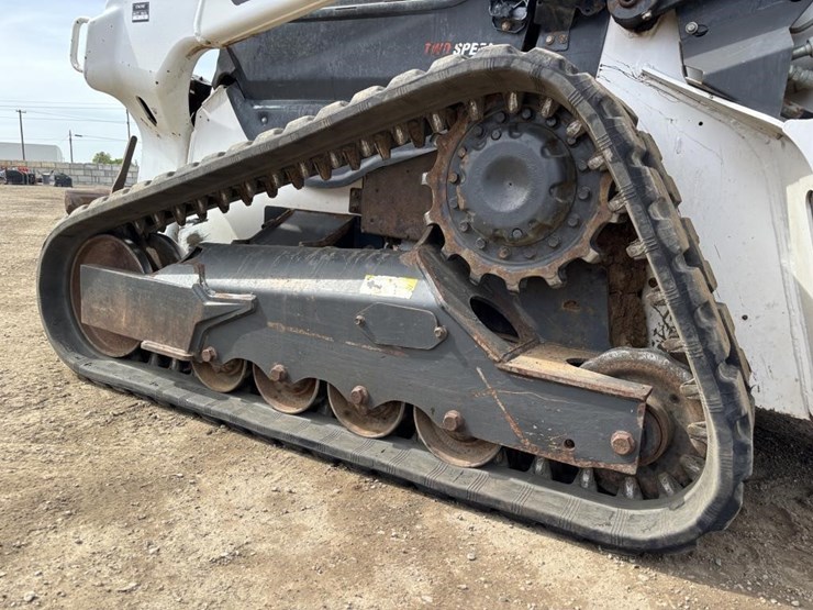 2021-bobcat-t66-image-15