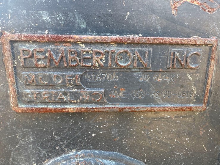 2022-john-deere-644-image-13