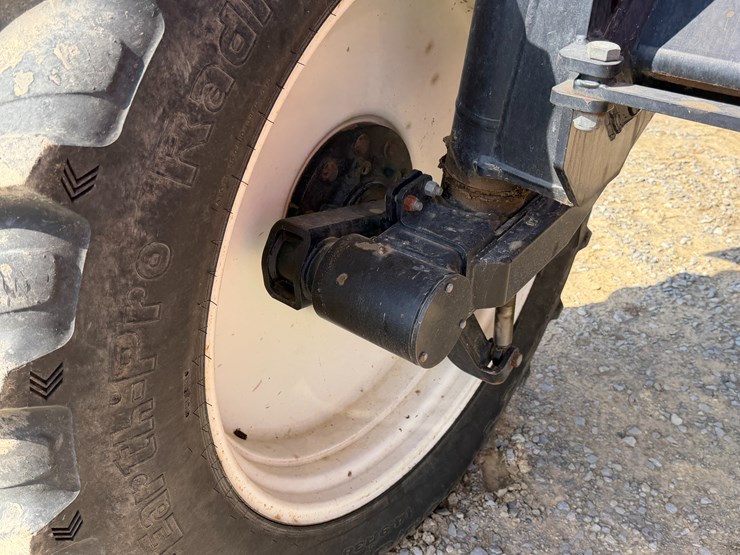 2011-apache-as1020-image-58