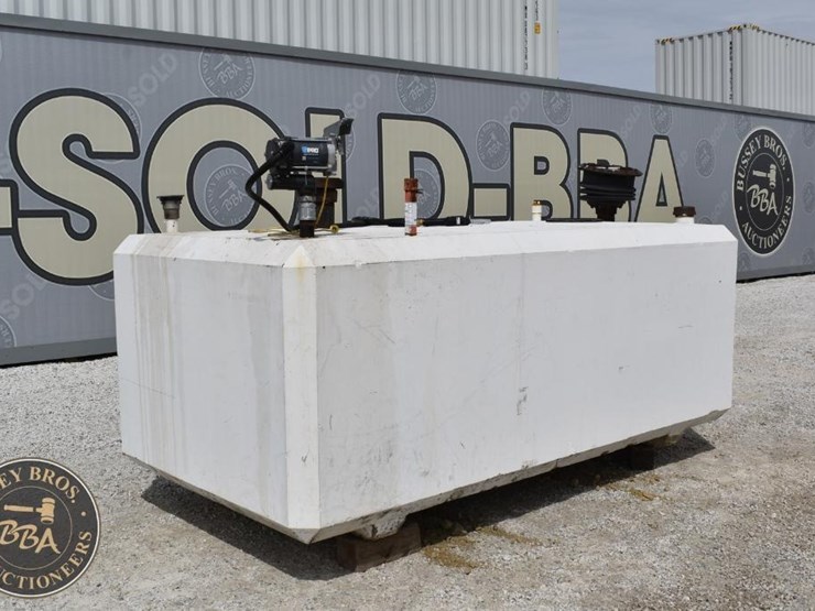 fuel-tank-concrete-42675-image-3