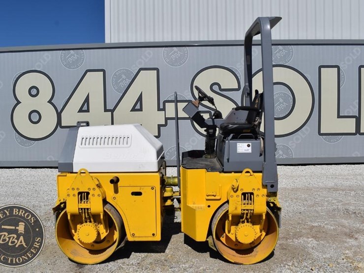 2010-benford-2010sd-image-2