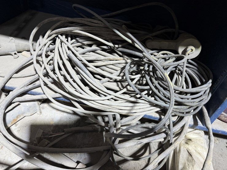 5-shelve-section-of-ps-transmitter-cables,-engine-harness,-hoses,-&-winch-cable-image-4