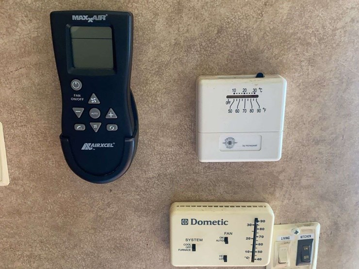 2011-heartland-big-country-3595re-image-27