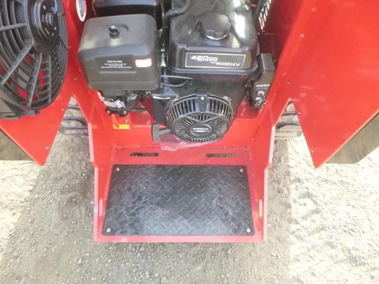 2026-sdlool-323w-skid-steer-loader-image-13