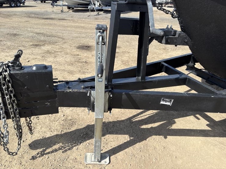 1978-unknown-trailer-image-55