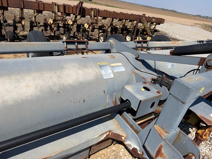 #40309-•-loftness-240sl-stalk-chopper-02-1246-image-19