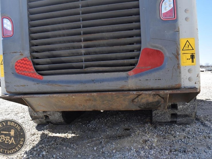 2020-takeuchi-tl8r2-image-36