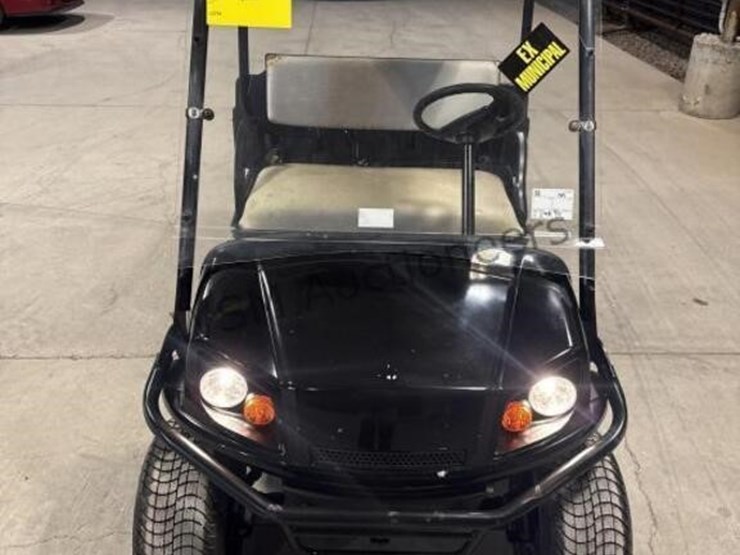 2014-e-z-go-terrain-250-image-3