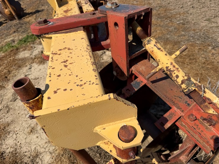 #40313-•-w&a-lp824p-levee-plow-25991-image-15