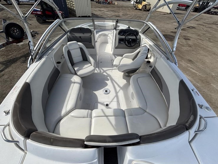 2005-unknown-trailer-image-13