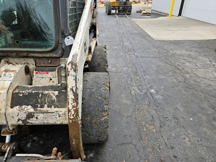 bobcat-s130-image-30