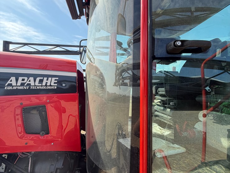 2011-apache-as1020-image-101