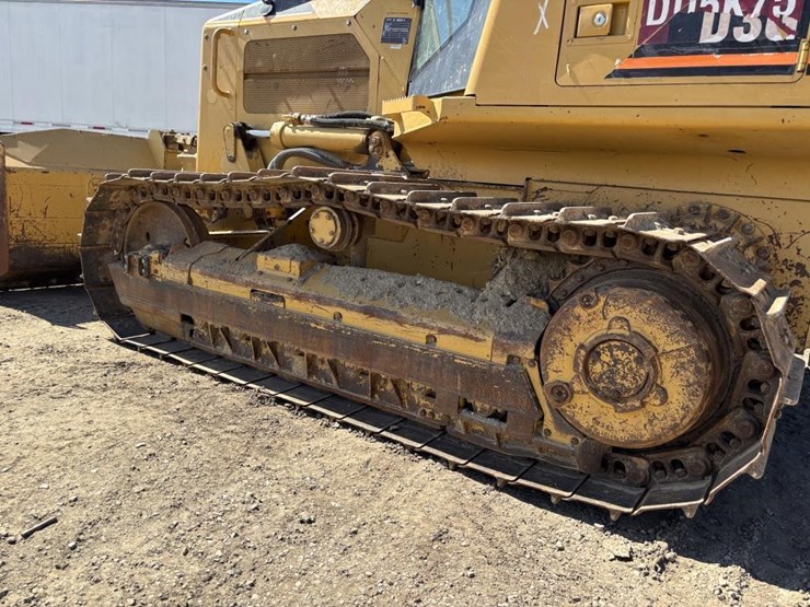 2002-caterpillar-d3g-image-21