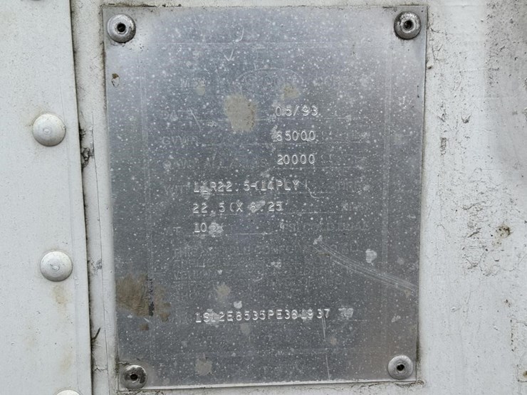 1993-strick-van-image-29