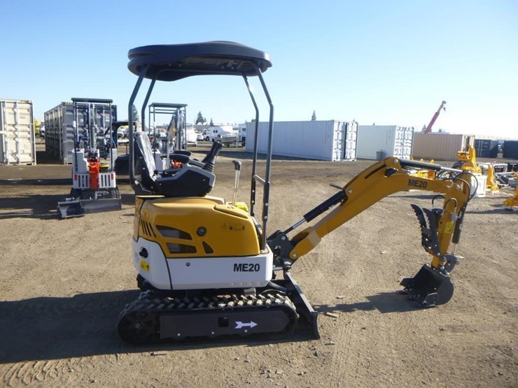 me20-hydraulic-excavator-image-7