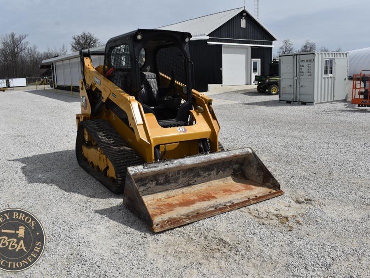 2023-caterpillar-259d3-image-23