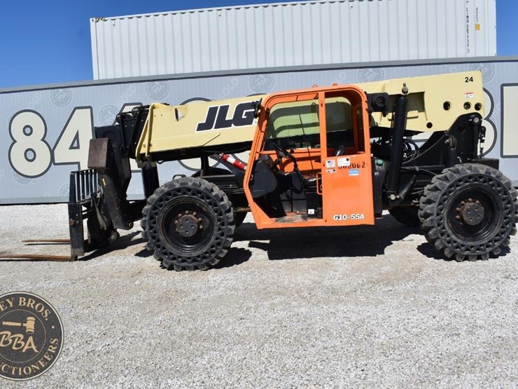 2015-jlg-g10-55a-image-2