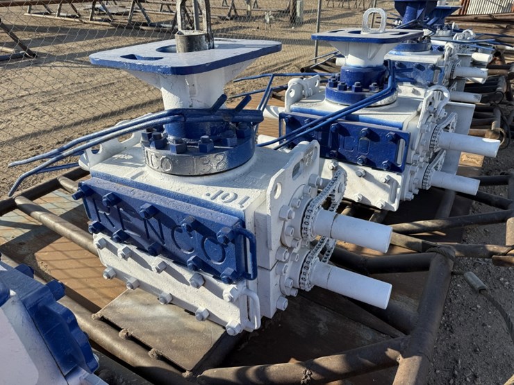 7-1/16-3m-x-3m-2-3/8-dbl-manual-blowout-preventer,-charted-image-3