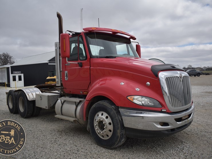 2008-international-prostar-image-11