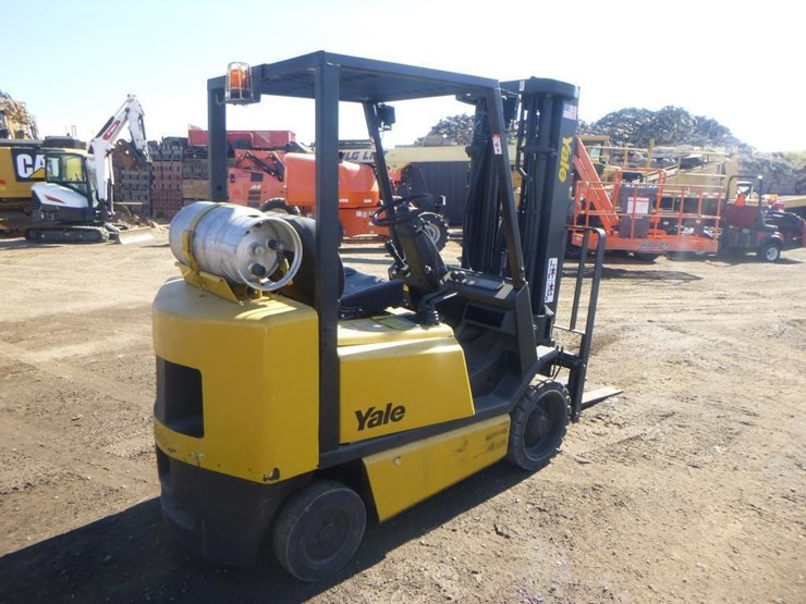 yale-glc50-forklift-image-3
