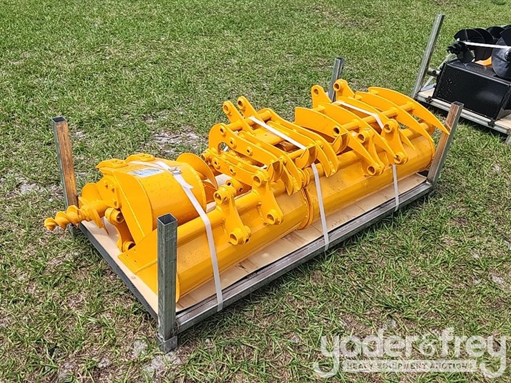 2026-caterpillar-301.8-image-2