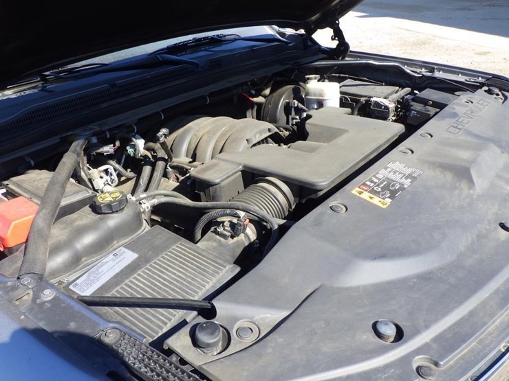 2019-chevrolet-tahoe-image-11