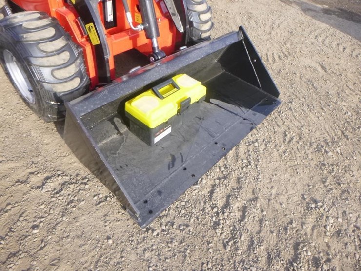 2026-sdlool-323w-skid-steer-loader-image-8