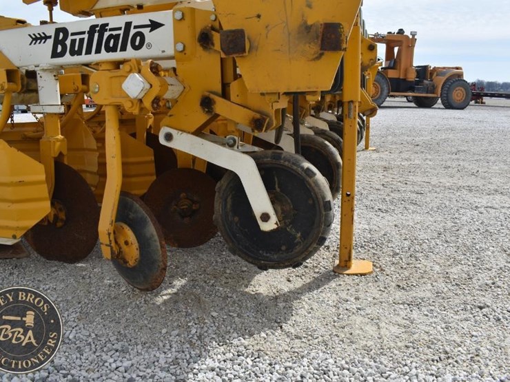 buffalo-6400-image-14