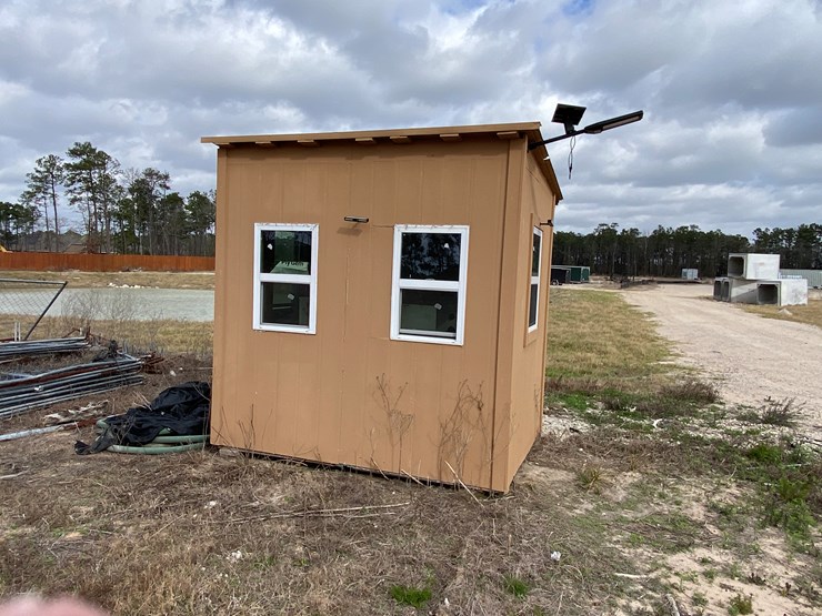 #1091-•-guard-shack-image-3