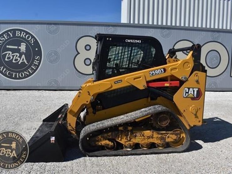 2023-caterpillar-259d3-image-9
