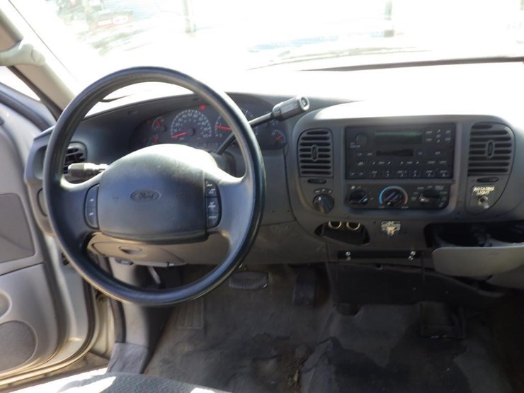 2000-ford-expedition-image-9