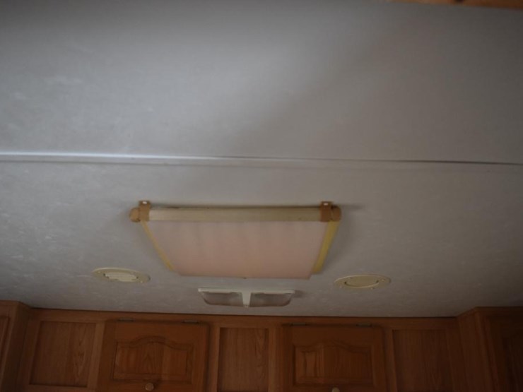 2008-forest-river-rockwood-8318ss-42661-image-50