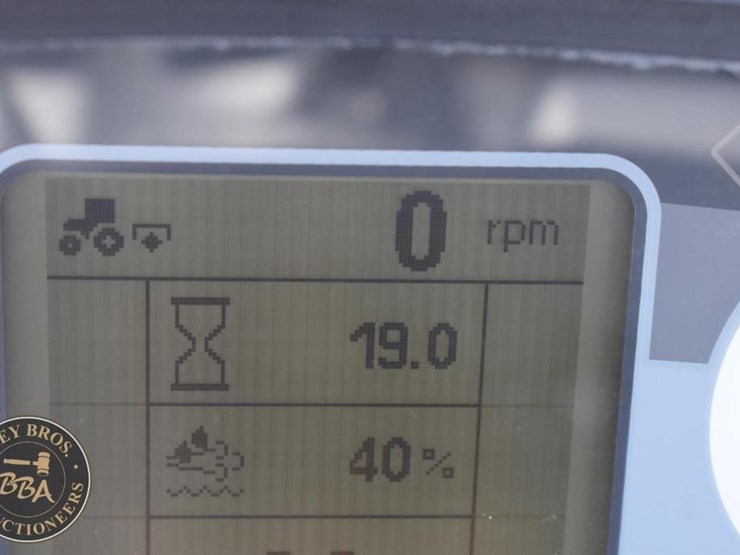 2023-new-holland-workmaster-120-image-43